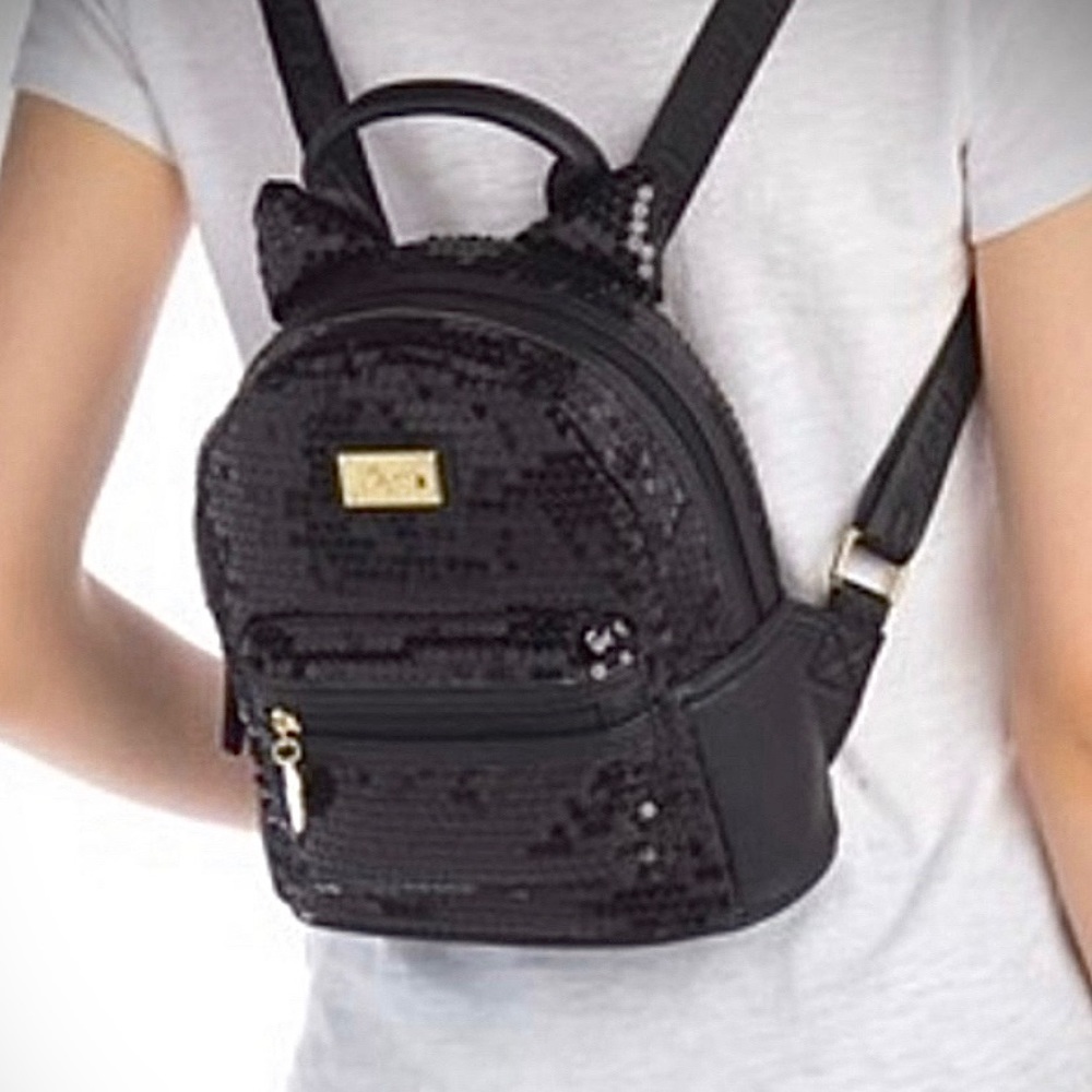 🎉NEW!🎉Betsey Johnson Kitty Sequin Mini Backpack